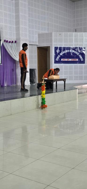 Bee Enn College of Nursing and Bee Enn Nursing organised the Disaster Mock drill with the collaboration of State Disaster Relief Team. The exemplified skills are demonstrated by SDRF team under the leadership of Mr.SS Saini to the students at BECON campus on 07-01-26.