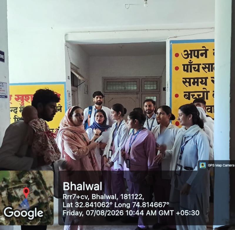 Our B.Sc. Nursing 7th Semester students conducted an engaging role play on “Breastfeeding” at SDH Kot Bhalwal, Jammu. The session covered the importance of breastfeeding, exclusive breastfeeding, correct techniques, myths & taboos, burping, and family support for lactating mothers. The students also participated in an orientation programme at SDH Kot Bhalwal, strengthening their practical learning and community health experience.